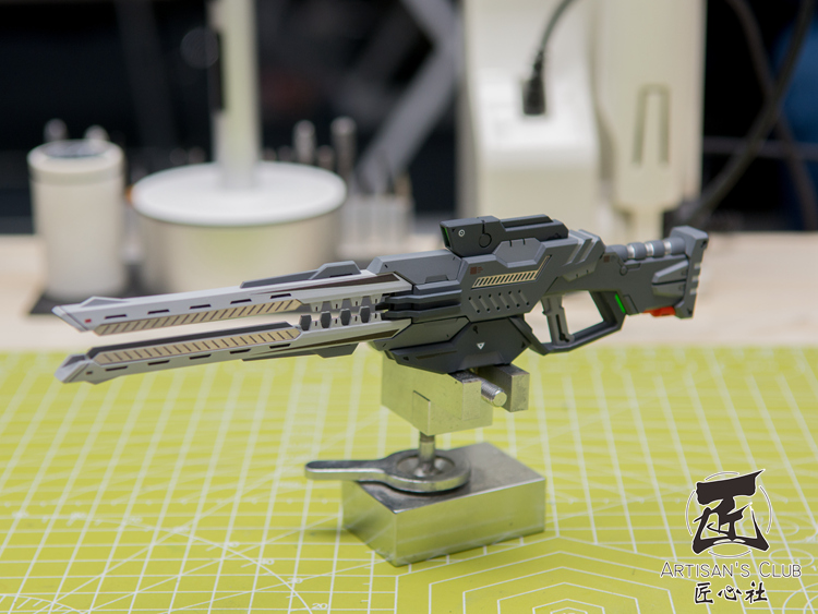 Artisan Club 1/100 AC-X-01 BLAHS Electromagnetic Rifle Full Resin Kit