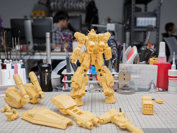 Artisan Club 1:100 FA-78 Full Armor Gundam Conversion Kit