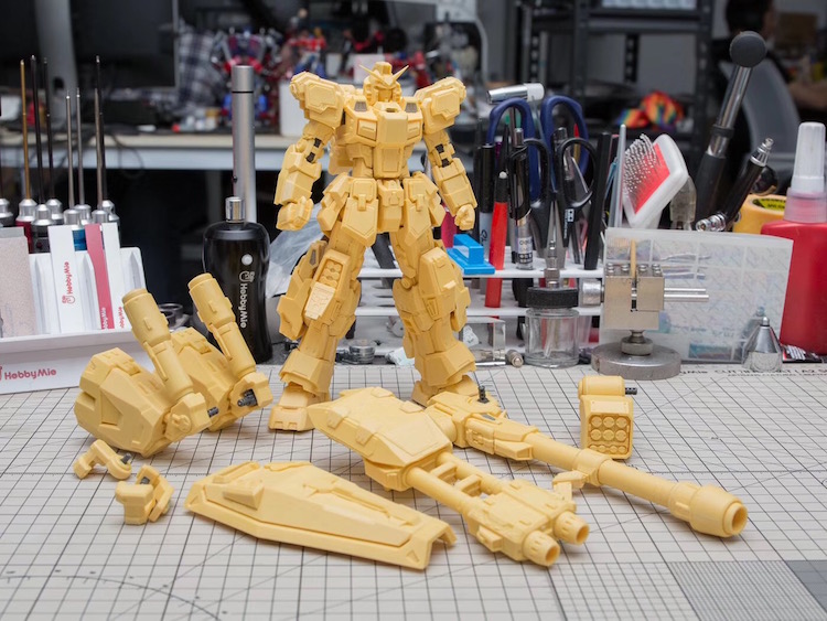 Artisan Club 1:100 FA-78 Full Armor Gundam Conversion Kit