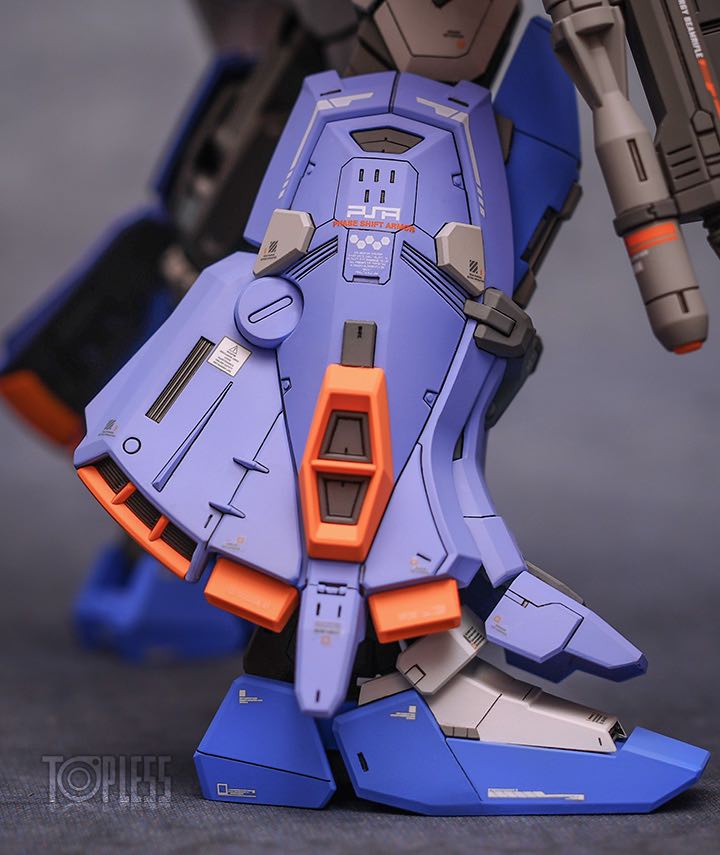 TopLess 1:100 Duel Gundam Assault Shroud Conversion Kit