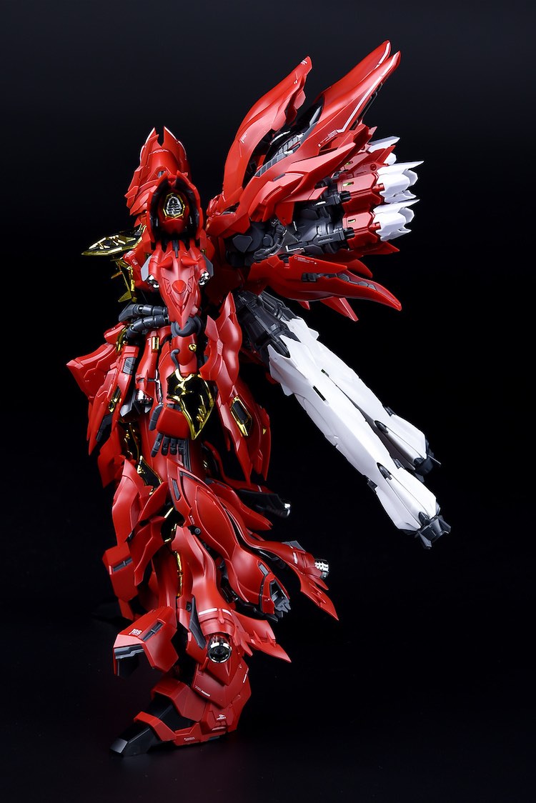 Takumi Studio 1/100 Sinanju Plastic Conversion Kit