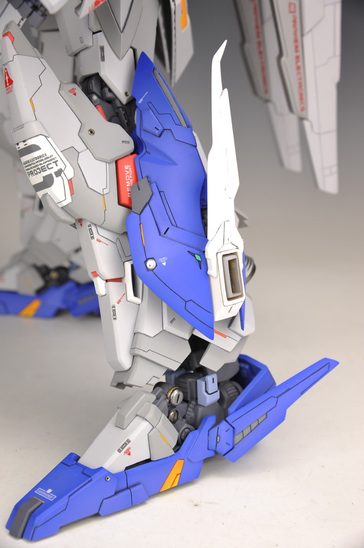 Uc 1 72 Rx 105 Xi Gundam Ver Tempolung Full Resin Kit