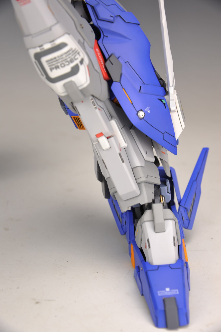 UC 1/72 RX-105 Xi Gundam ver.TempoLung Full Resin Kit