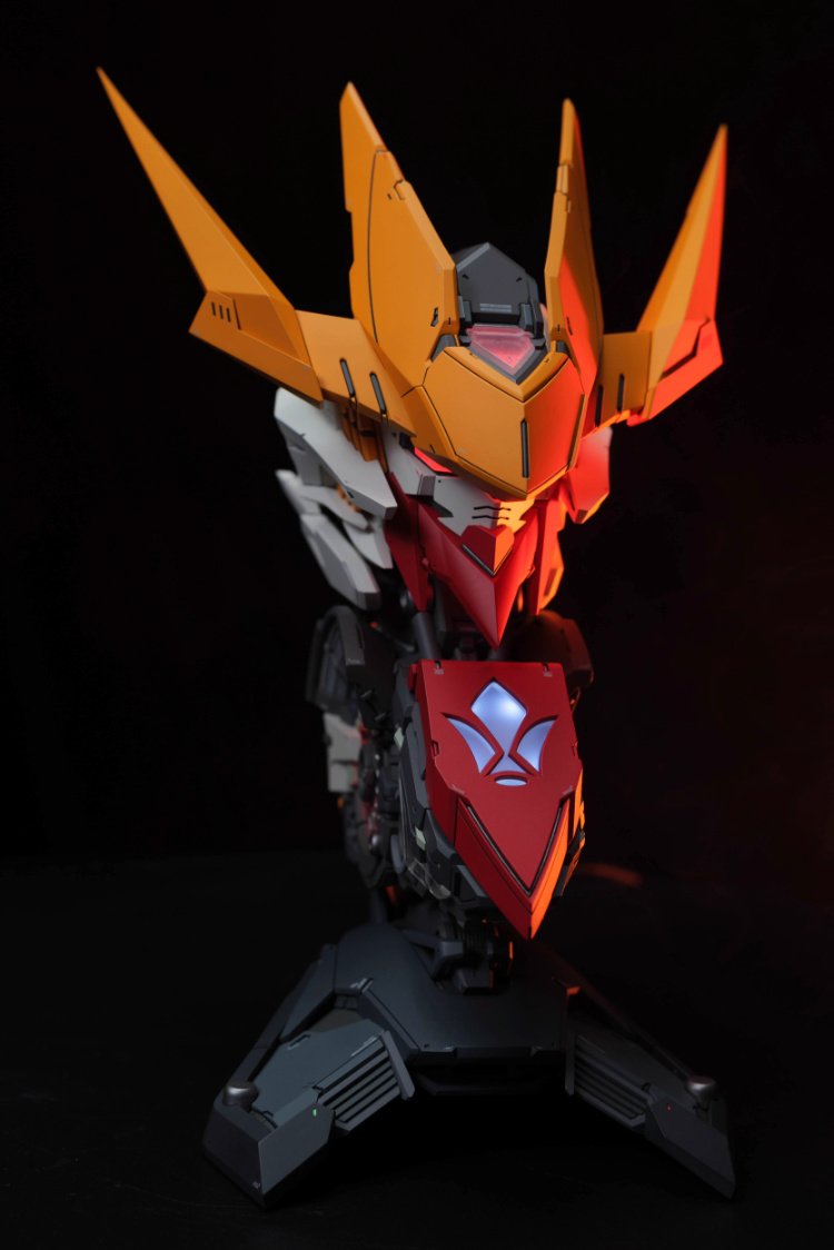 Labzero 1 35 Gundam Barbatos Lupus REX Head Bust Full Resin Kit 33