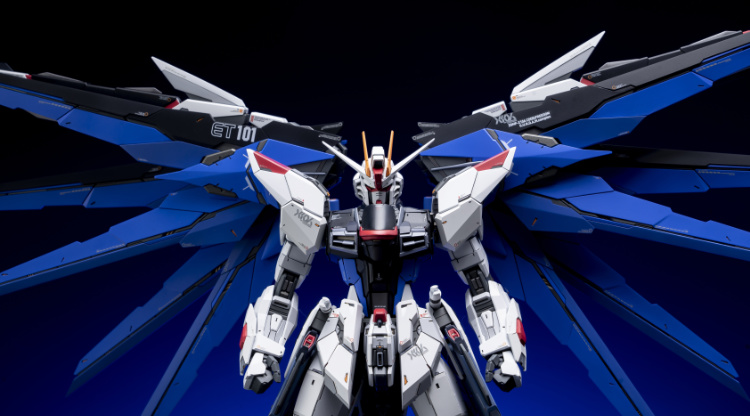 EA Studio 1-100 Freedom Gundam 2.0 Conversion Kit